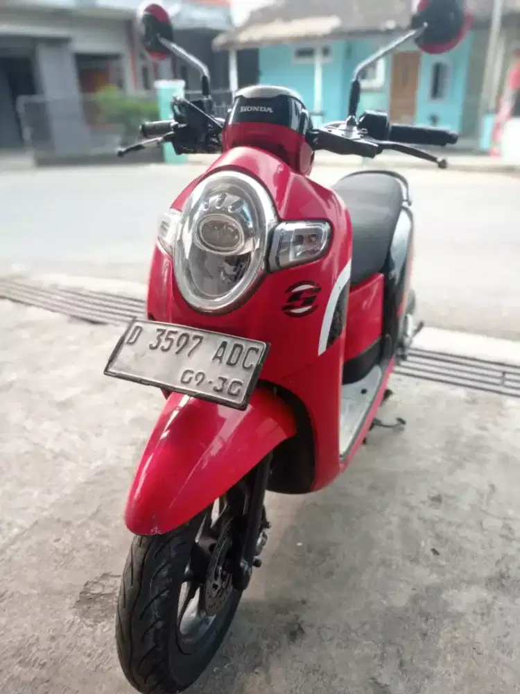 Honda scoopy 2020