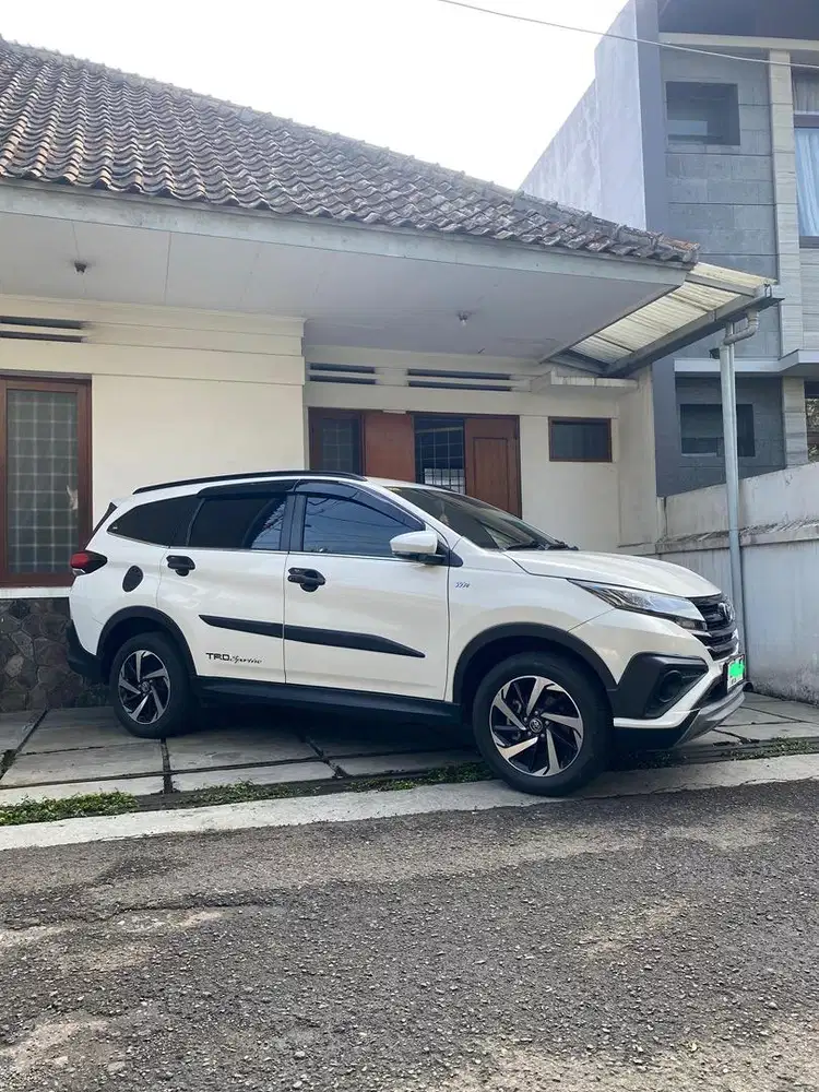 Toyota Rush 2019 Bensin