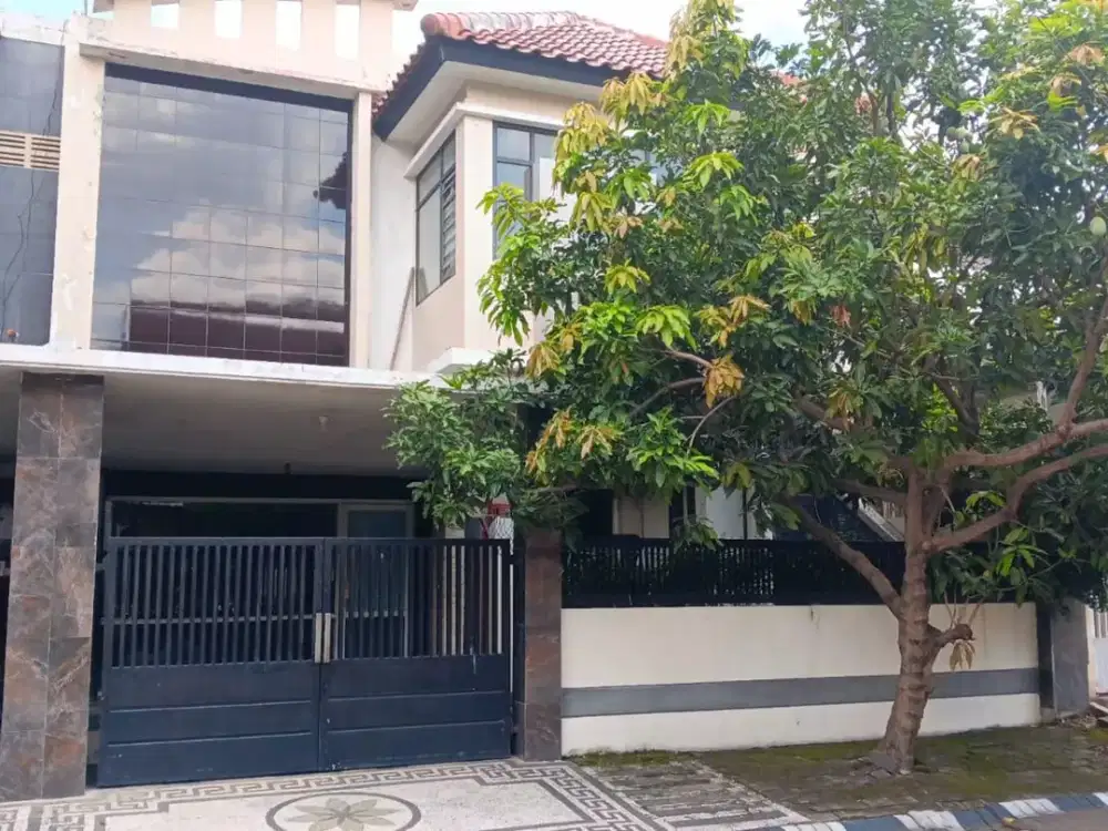 Dijual Murah Cepat Rumah 2lantai Minimalis di Babatan Pratama Wiyung, Sby