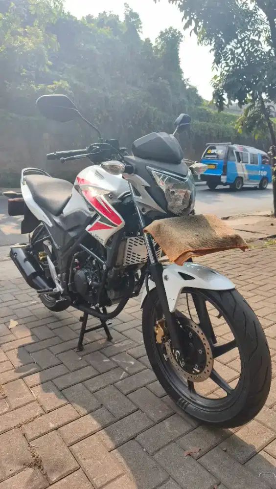 Cb 150r old 2014
