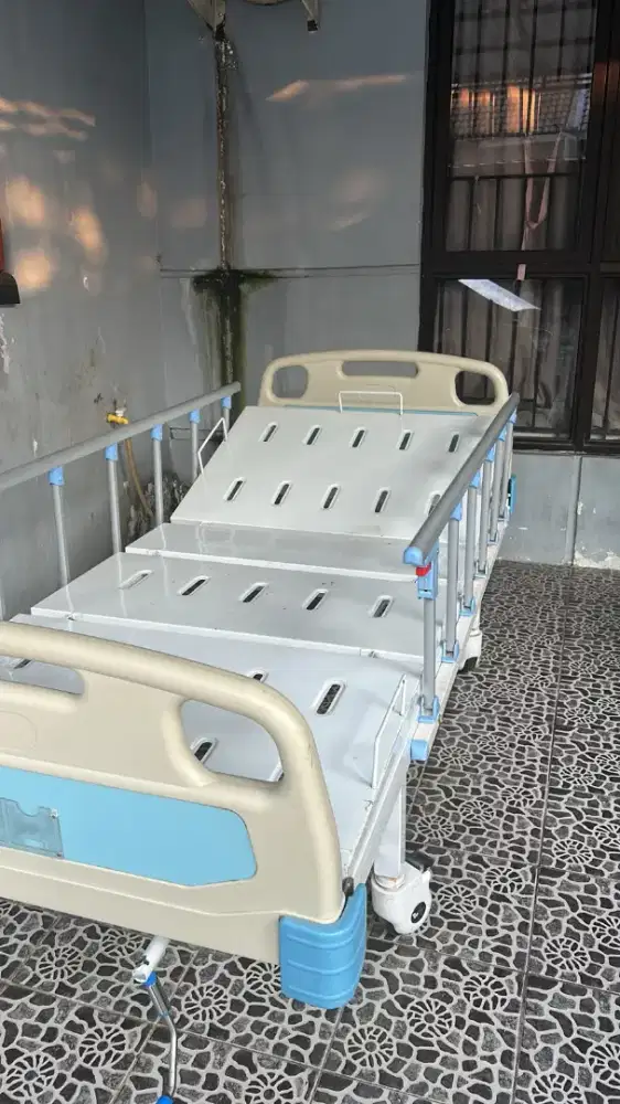 Kasur Medis Pasien 2 Crank Rangka saja