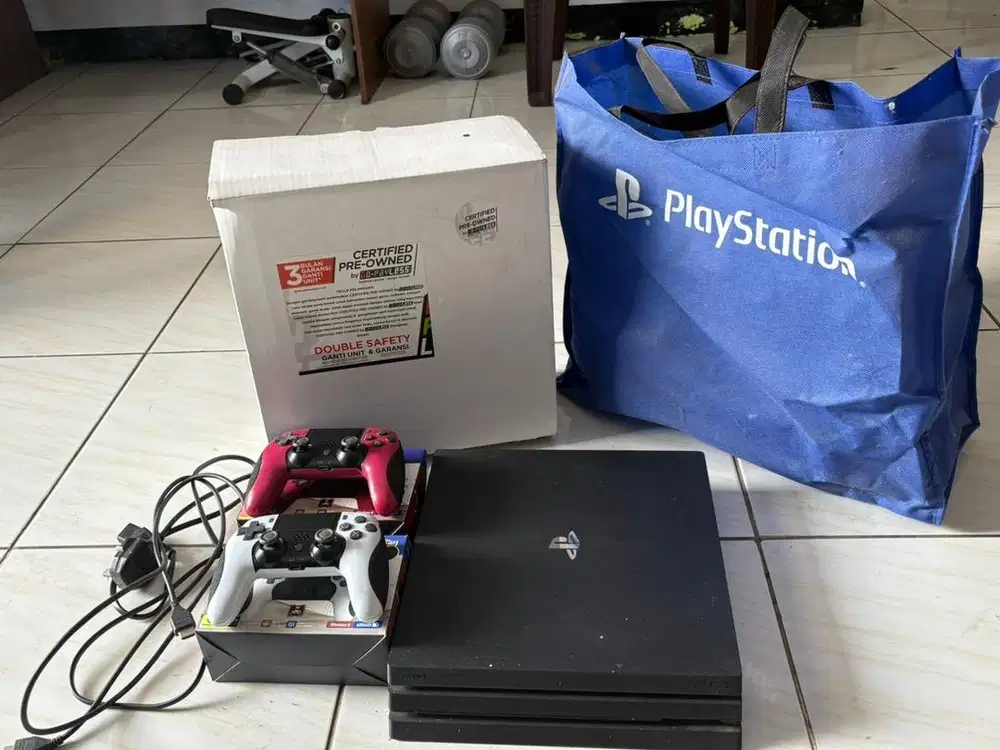 PS4 Pro 1TB fullset no minus
