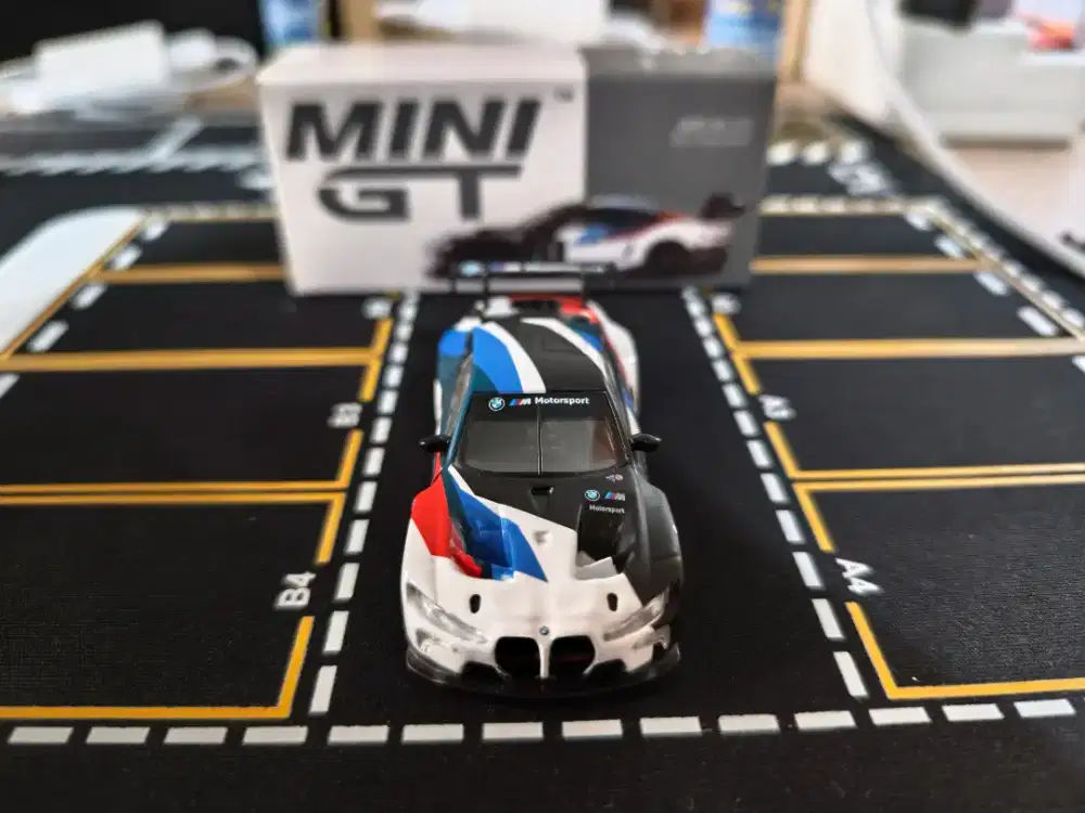 Mini GT BMW M4 GT3 2021 PRESETATION 347 (unsealed)