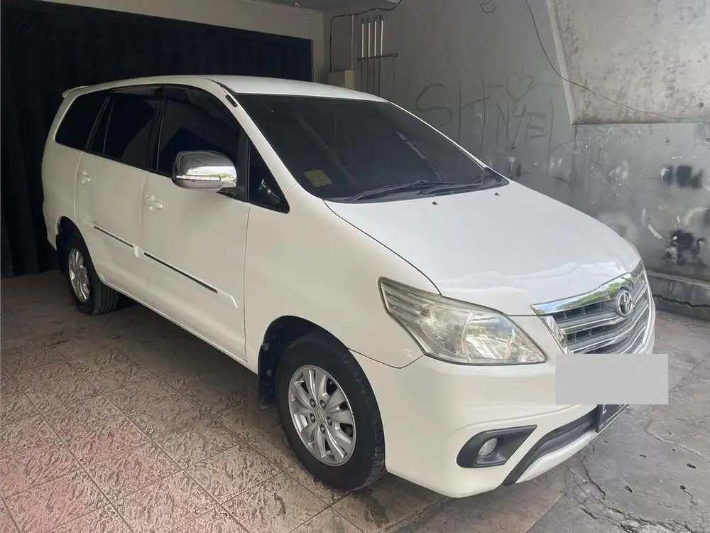 Toyota Innova G diesel a/t 2014
