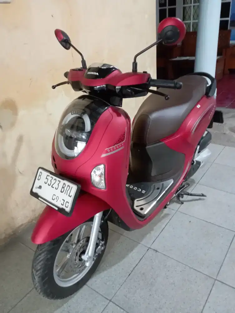 Honda Scoopy stylish 2025 km rendah kondisi bagus