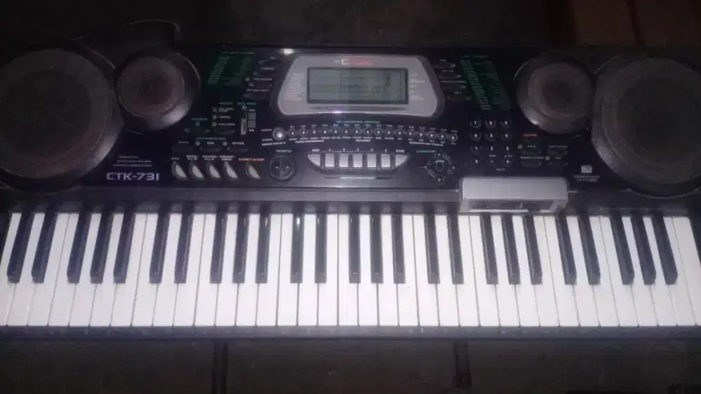Keyboard Casio CTK 731