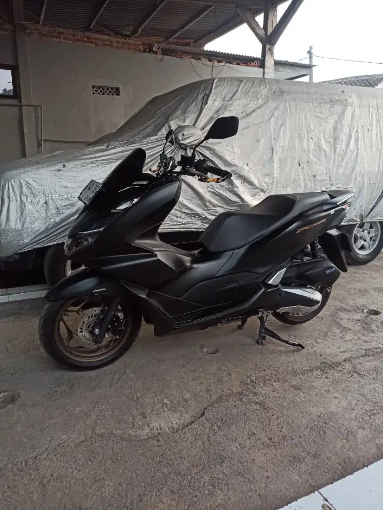PCX ABS 2024 low km 2 ribuan mulus