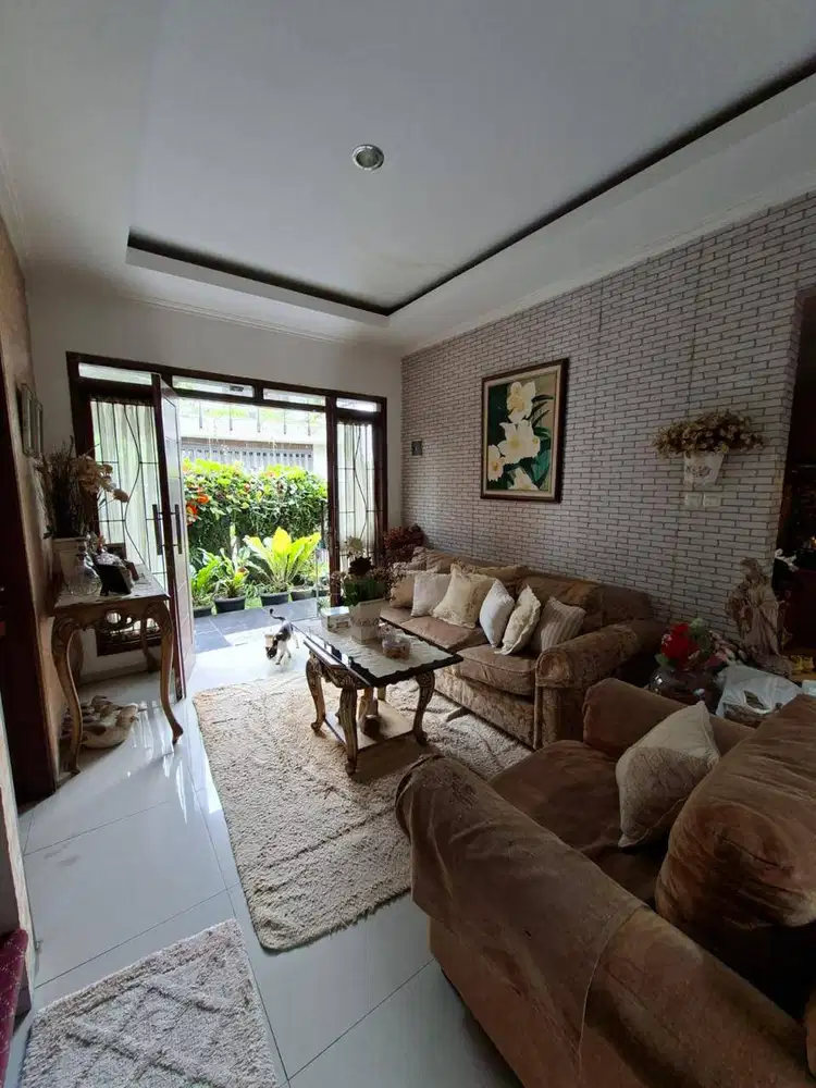Dijual Rumah di Sayap Setraduta Bandung Siap Huni