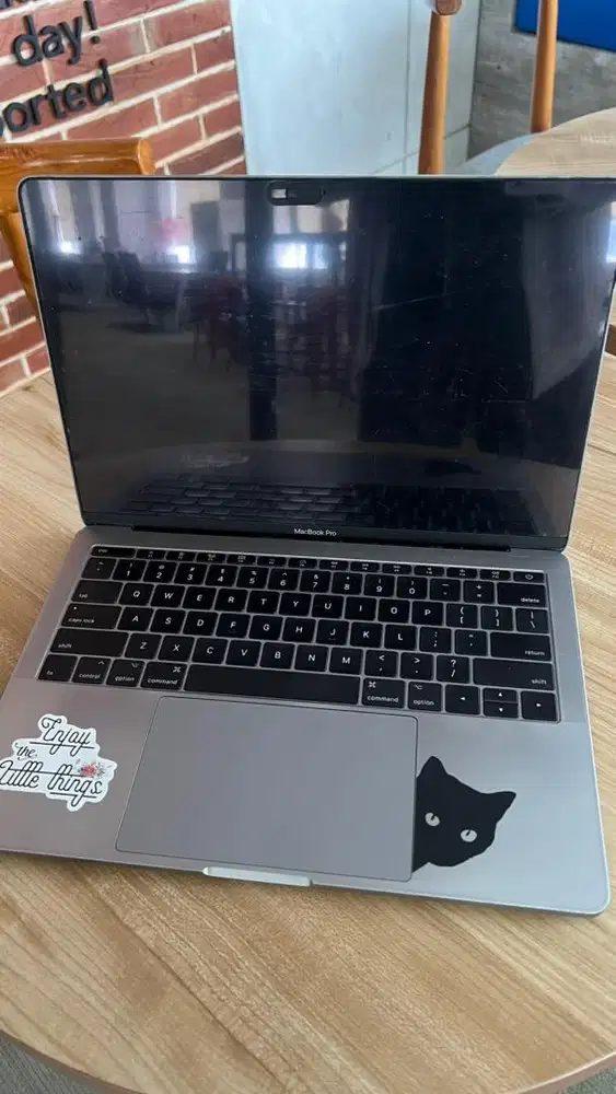 Macbook Pro 13-inch 2017 Grey