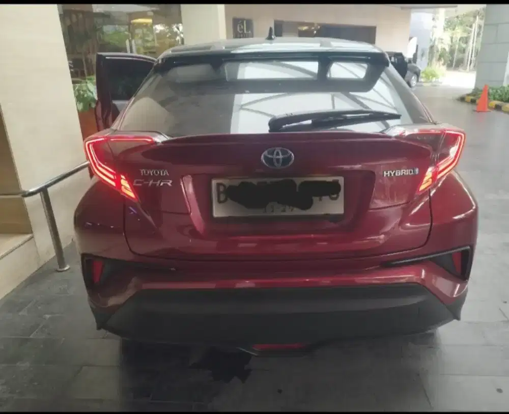 Toyota chr 2019 mulus