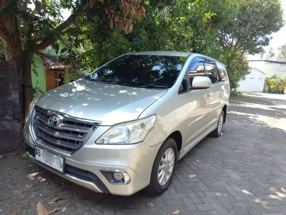 Dijual Innova 2014 kondisi istimewa dan sangat terawat
