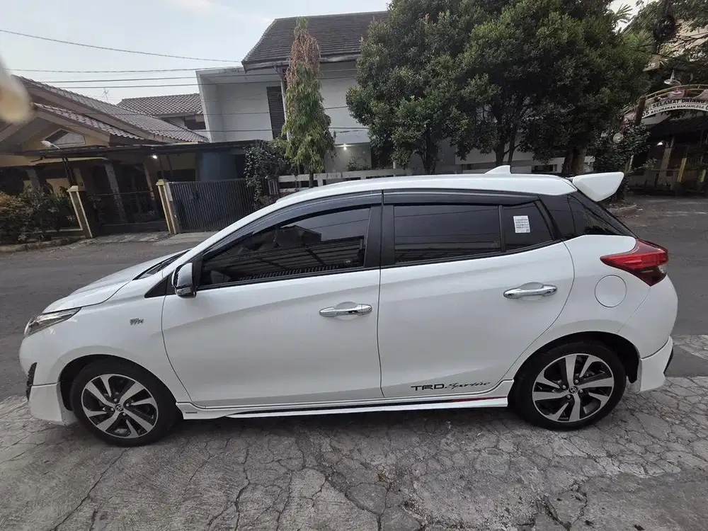 DIJUAL YARIS TRD 2019