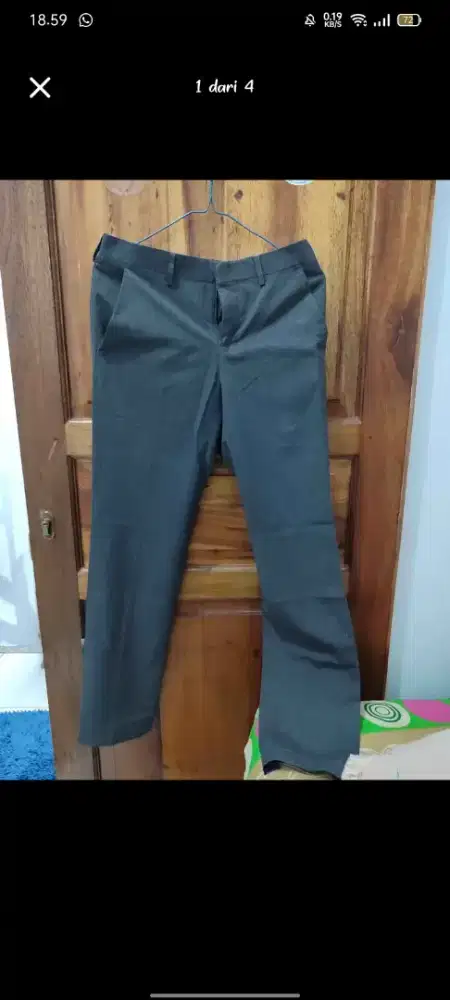 The Executive Slimfit Celana Bahan Size 30