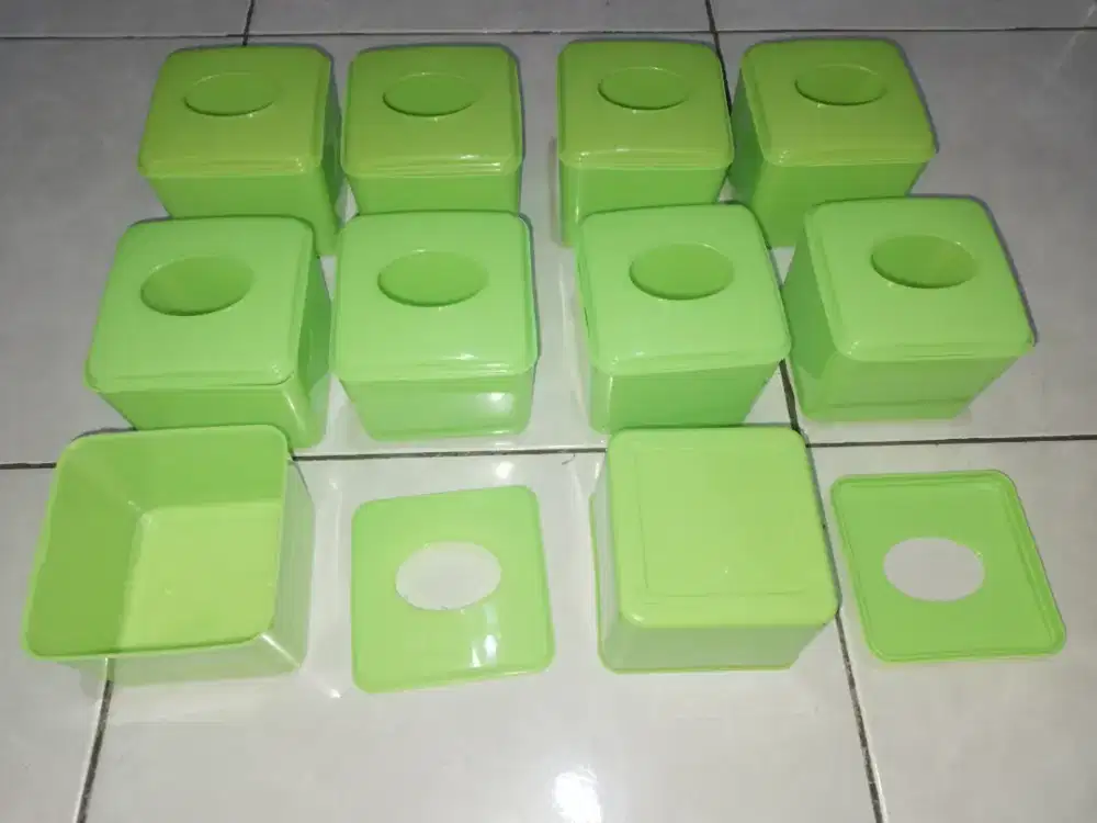 Tempat tisu mini, P10cm L110cm, ada 8pcs, kondisi baru, harga 60k,nego