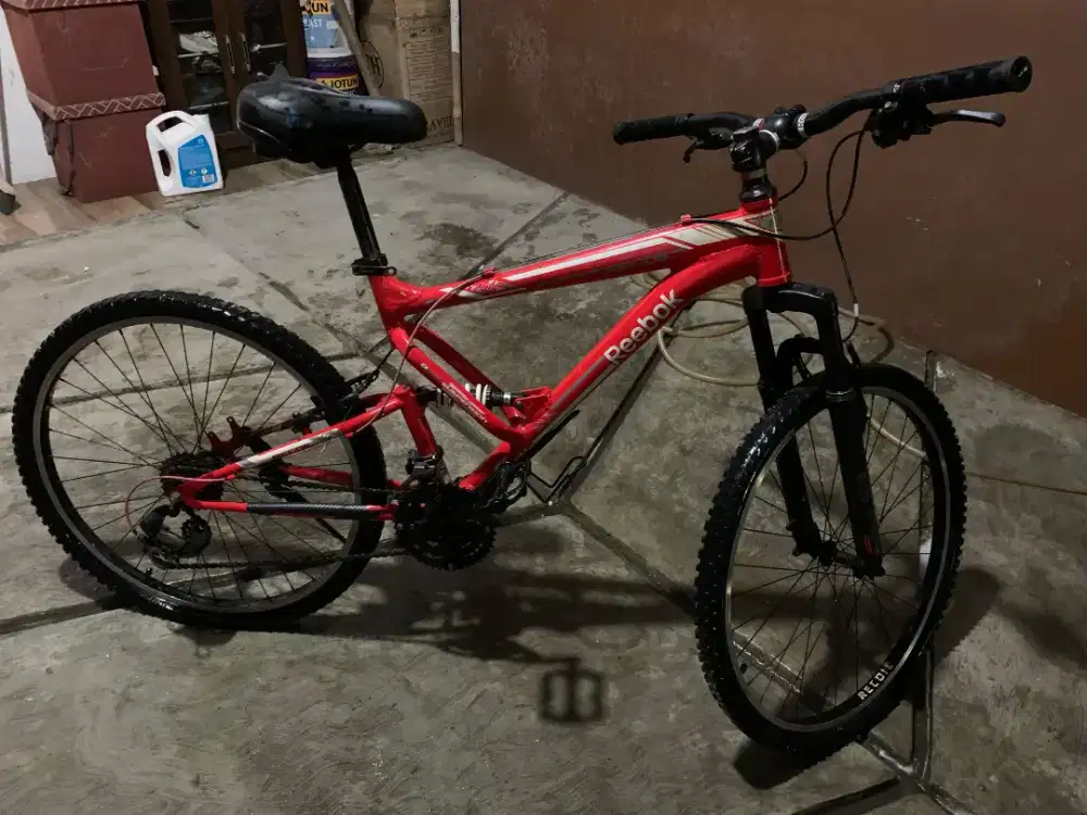 SEPEDA MTB REEBOK