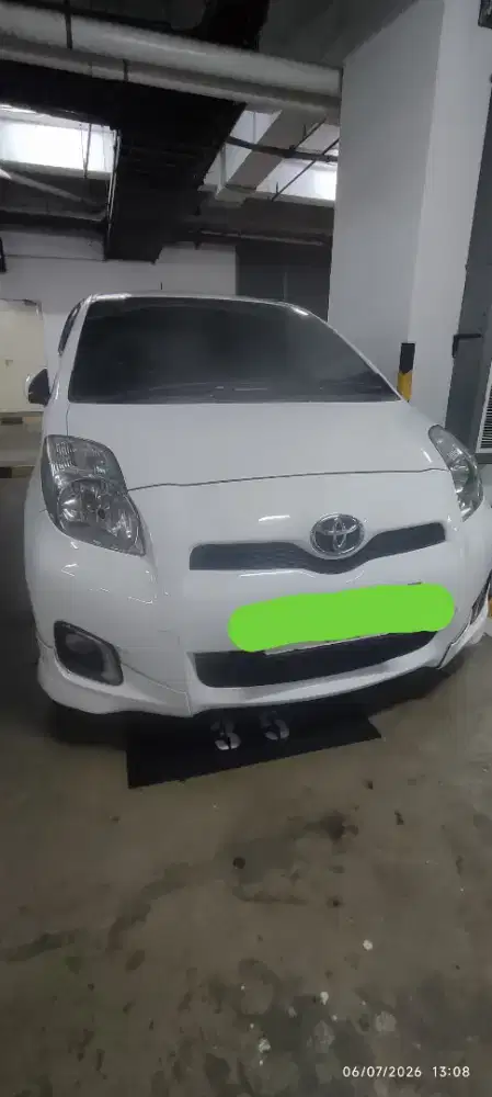 Yaris S limited AT 2013