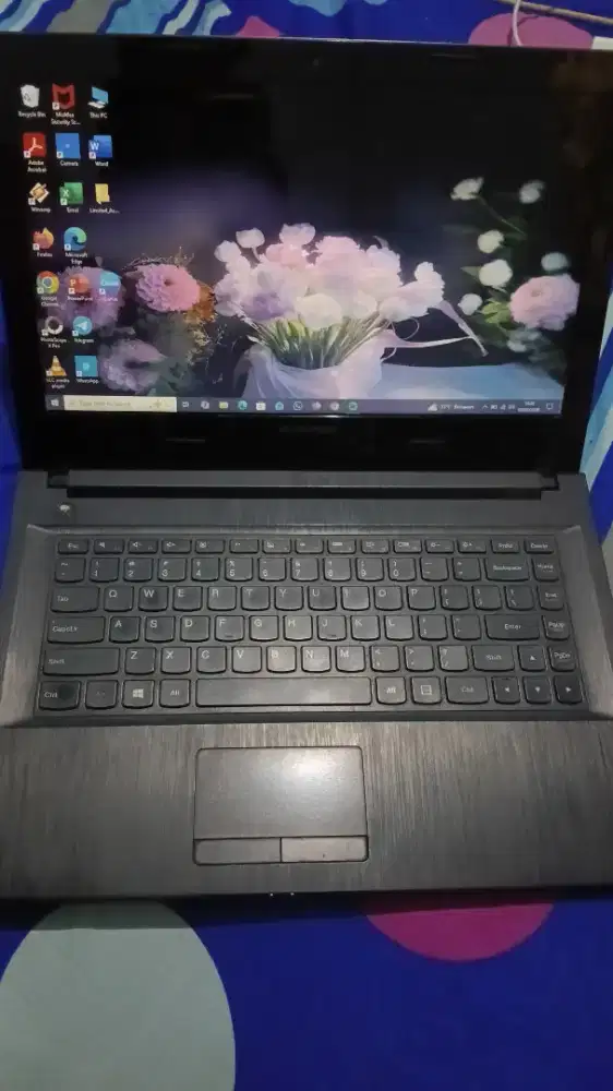 Laptop Lenovo seken tpi masih Original