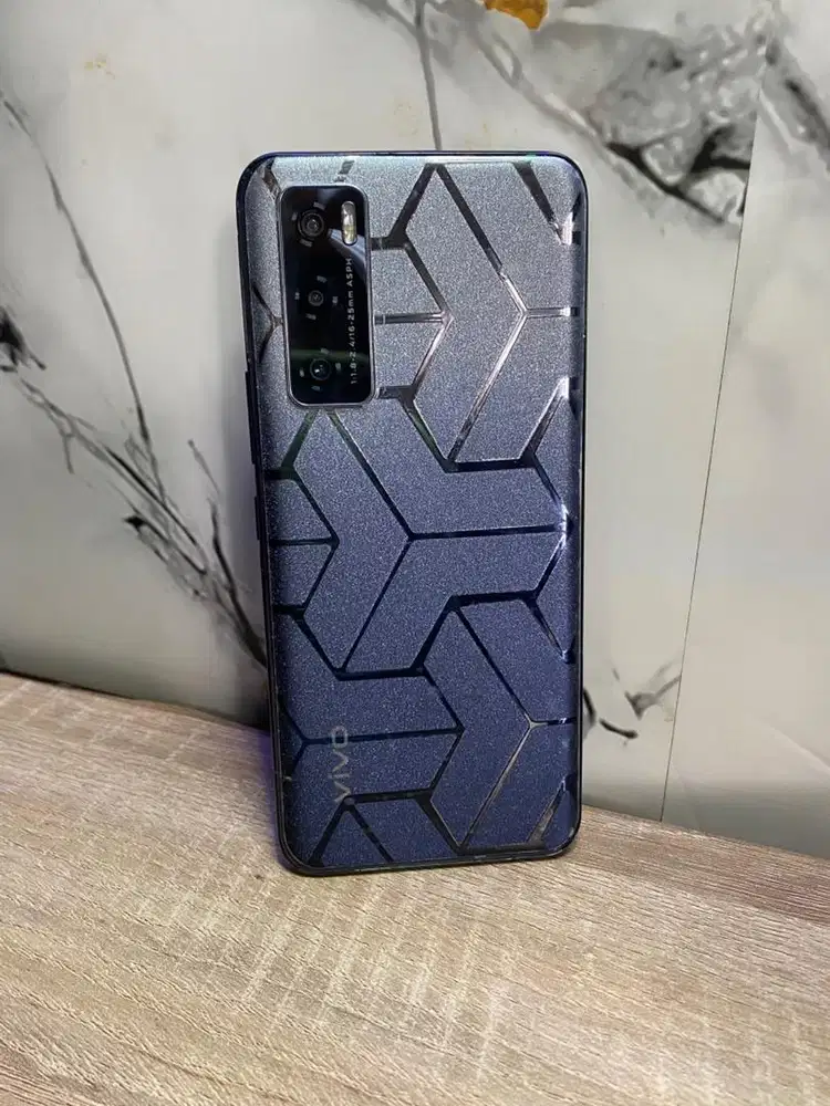 vivo v20 se 8/128gb
