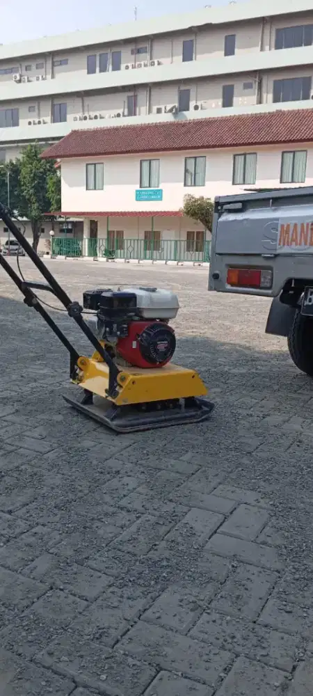 Genset 5000watt stamper kuda jackhammer