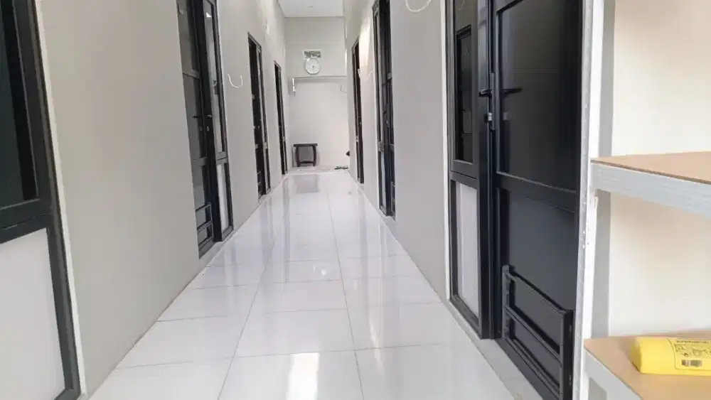Kost Murah kampus Unnes 5kamar SHM ready langsung AJB