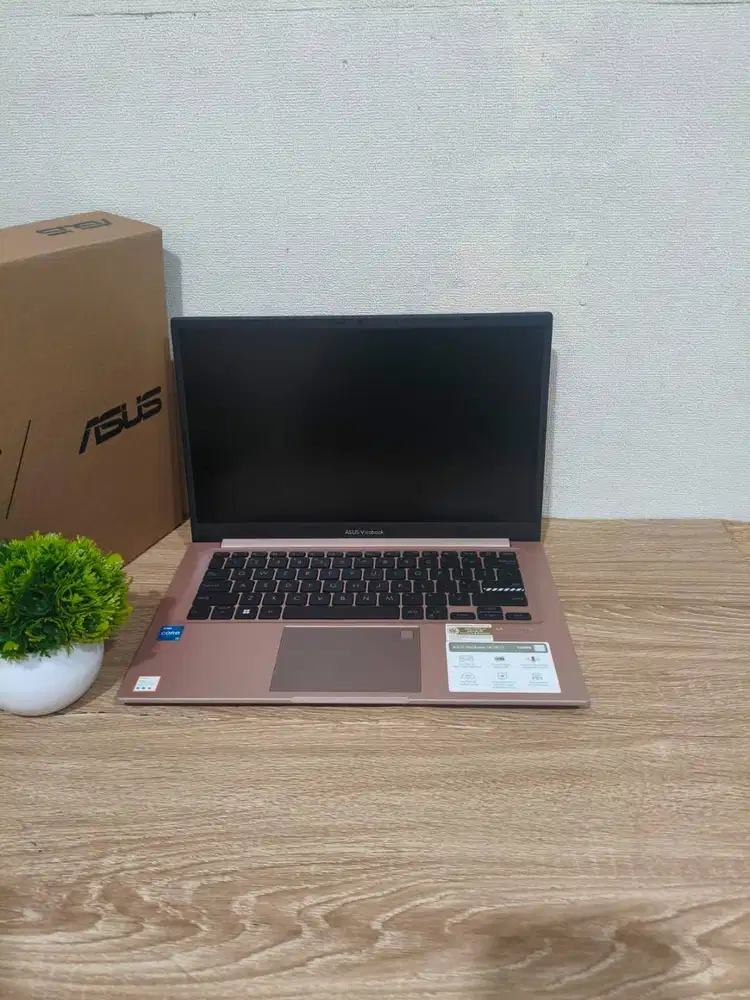 Asus Vivobook A1404VA Core i3 gen 13 RAM 8GB SSD 256/512GB layar 14