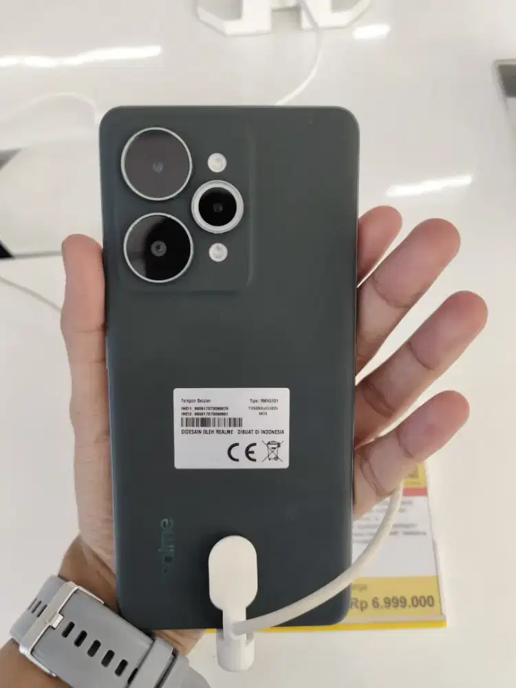 Realme 15 Pro 5G 12/256GB cicilan bunga hingga 0% menggunakan kredivo