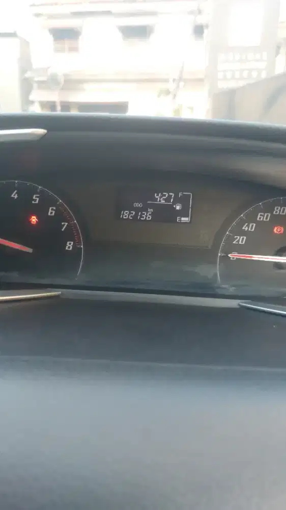Mobil keluargaku