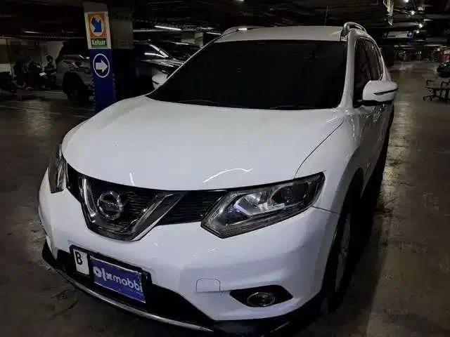 DP RENDAH Nissan X-Trail 2.0 Bensin-AT 2015 TGV