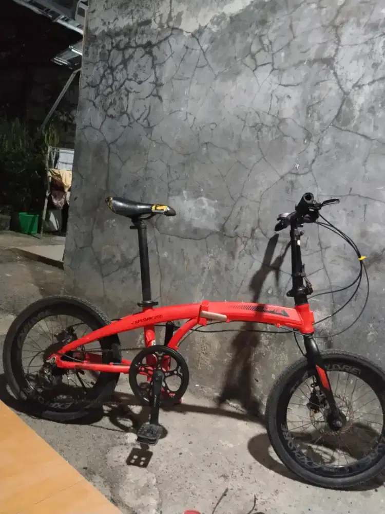 Seped Lipat Exotic Explorer 200