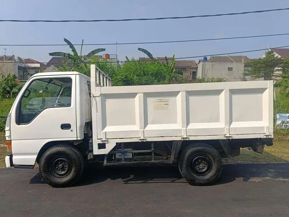 Isuzu Elf 2010 Diesel