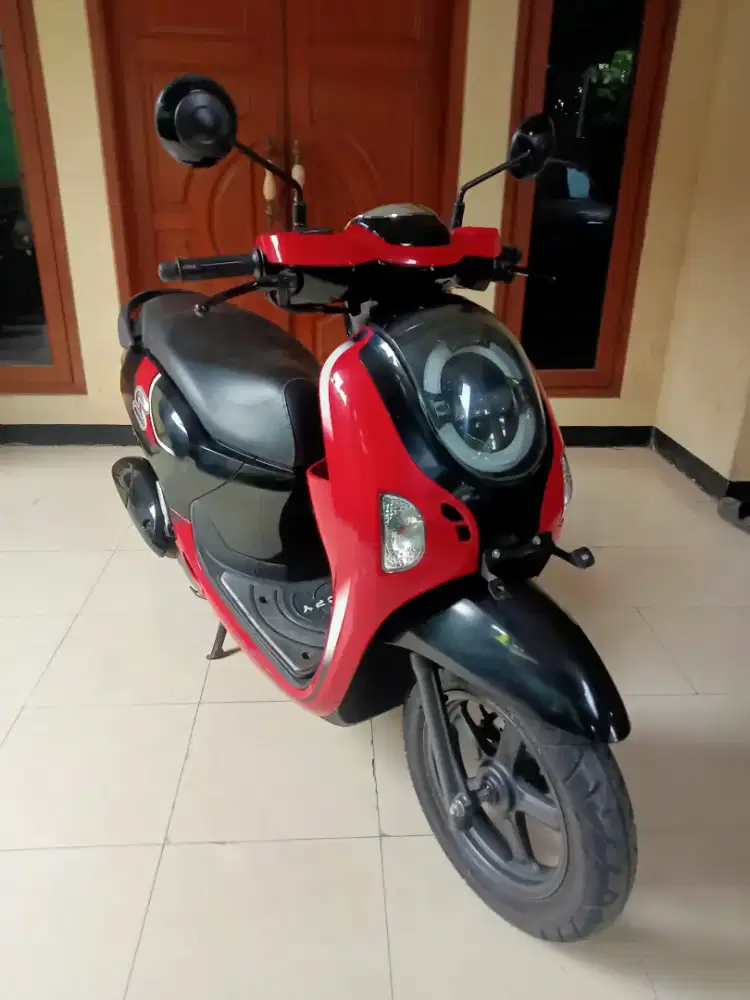 SCOOPY SPORTY TAHUN 2024 Cash & Kredit Promo DP 1 Juta