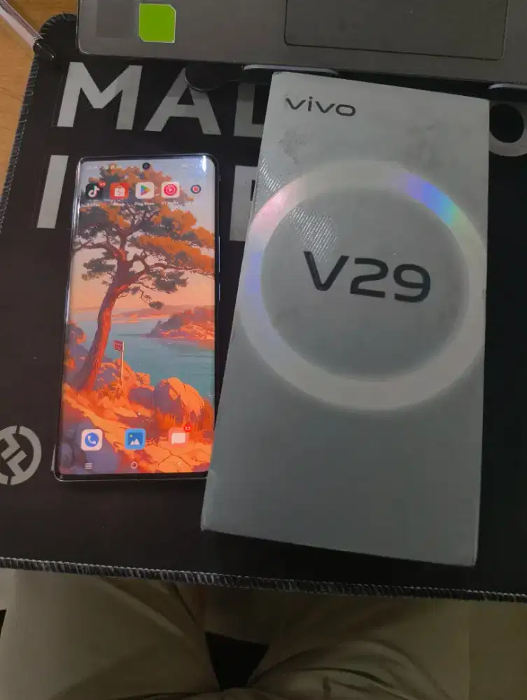 Vivo v29 8/256 5g