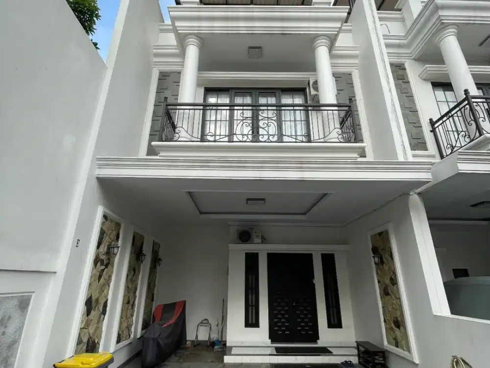 Di Jual Lelang Rumah 2 Lantai di Perumahan Subuh Residence Kav. E, Jl. H. Subuh, Kelurahan Cilandak Timur, Kecamatan Pasar Minggu, Kota Jakarta Selata