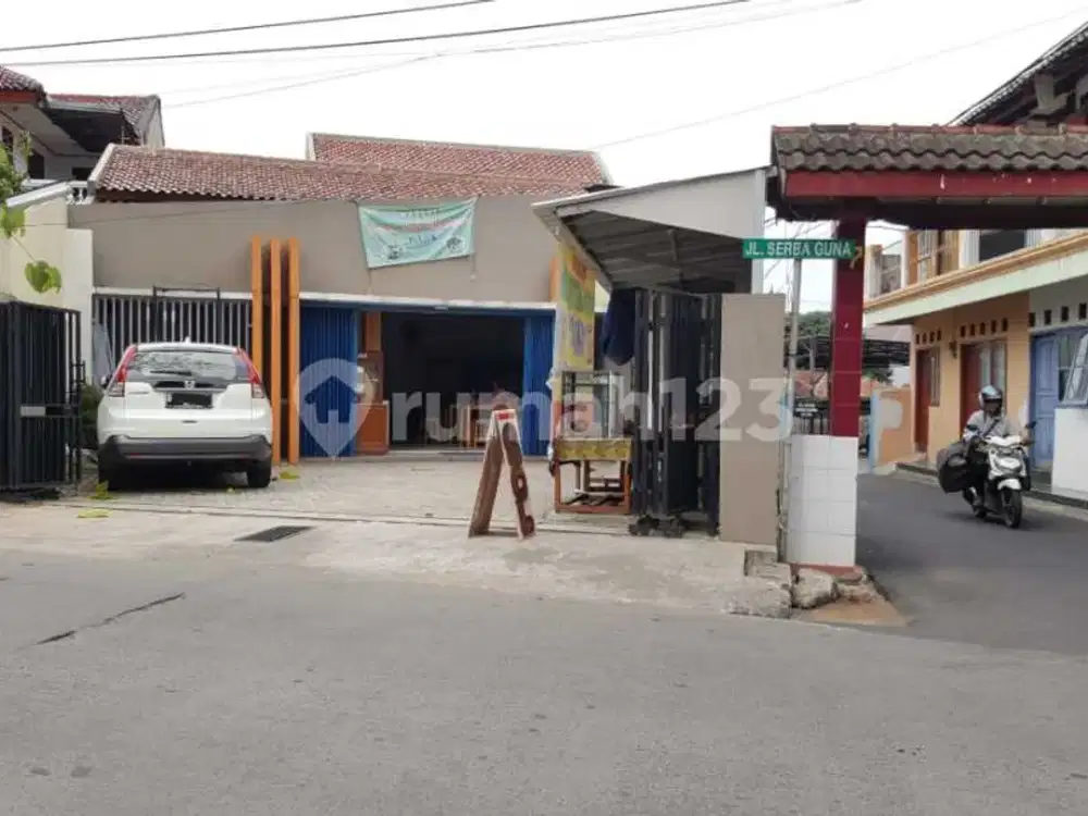 Rumah Posisi Bagus di Pasar Rebo Jakarta Timur