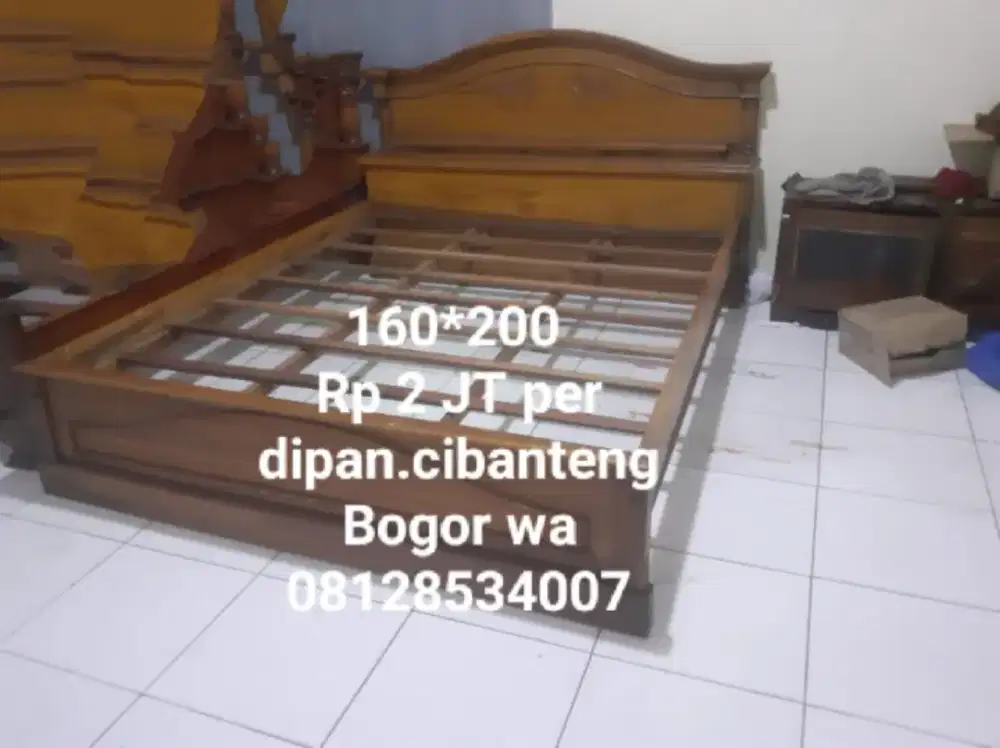 1 ranjang dipan tempat tidur kayu jati ukir bekas dah melamin
