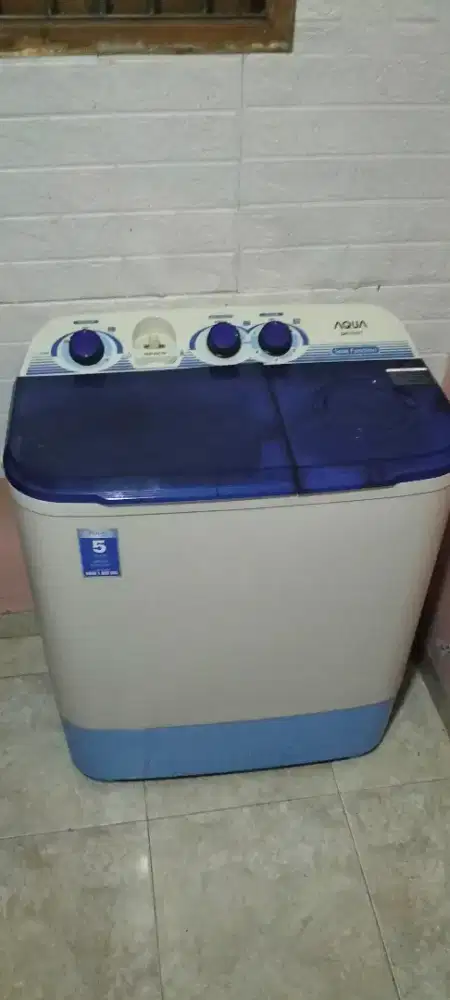 Mesin cuci 2 tabung Aqua type QW-755XT, normal, Bekasi Utara,