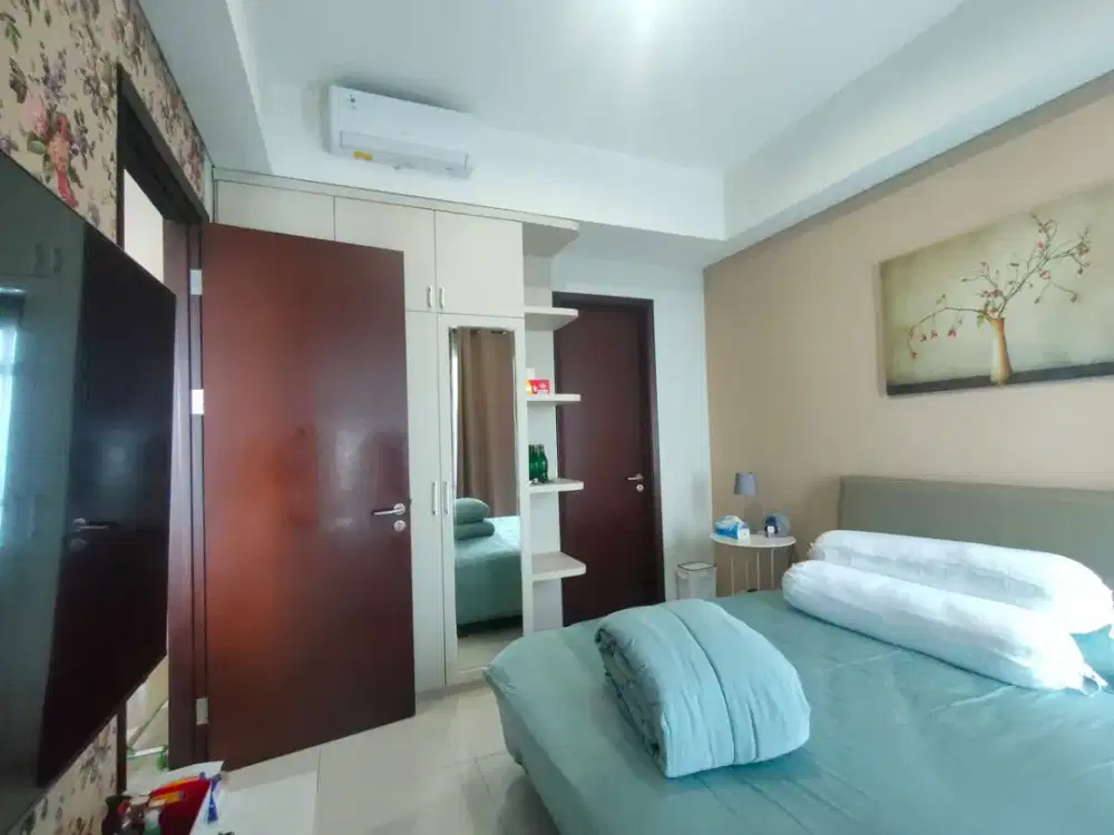 Apartemen Mewah 3BR Full Furnished di Puri Mansion Cengkareng | City & Pool View