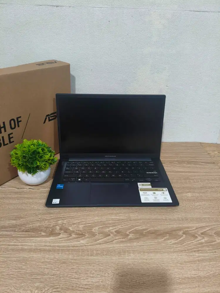 Asus Vivobook A1404ZA Core i3 gen 12 RAM 8GB SSD 256/512GB 14