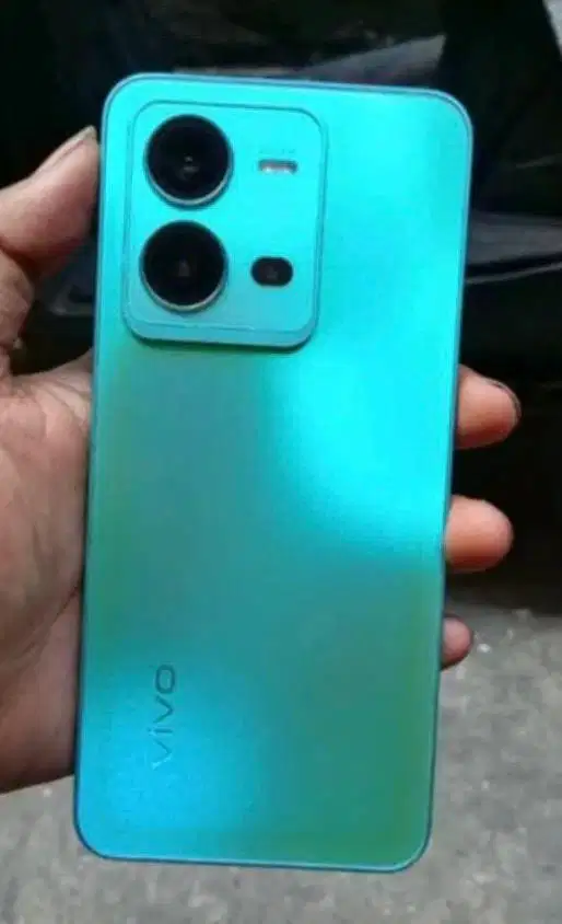 Vivo v25 ram 8/256