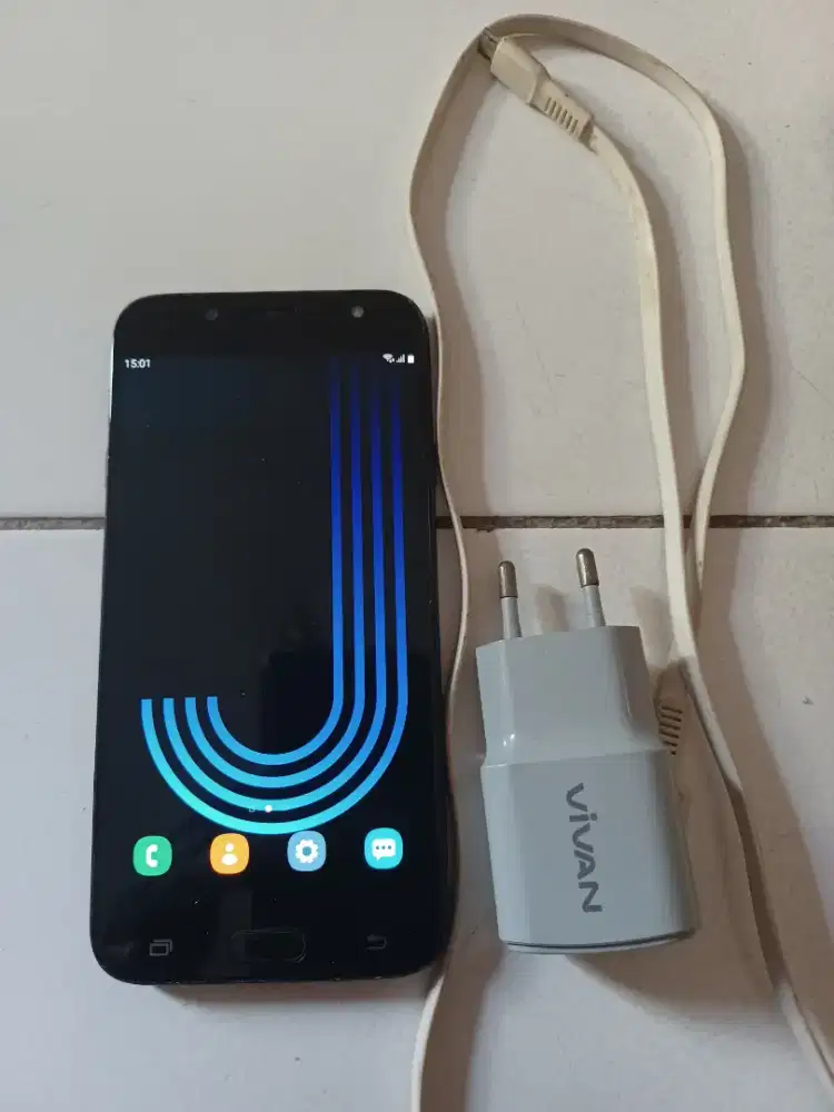 Samsung Galaxy J7 Pro RAM 3/32 GB