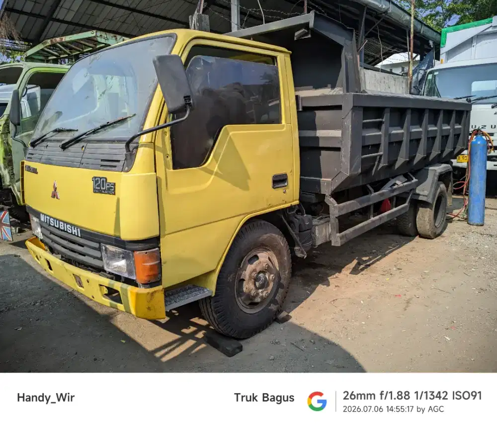 Mitsubishi colt diesel ps 120 dobel 6 ban 2003 dumptruk