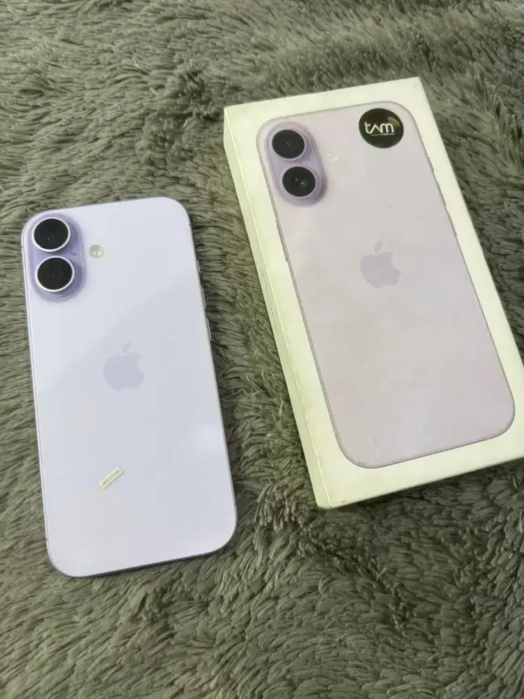 Iphone 17 256 gb ibox garansi aktif