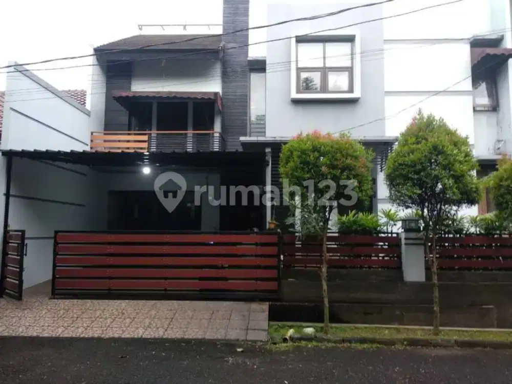 Rumah 2 Lantai di Camar Bintaro Sektor 3