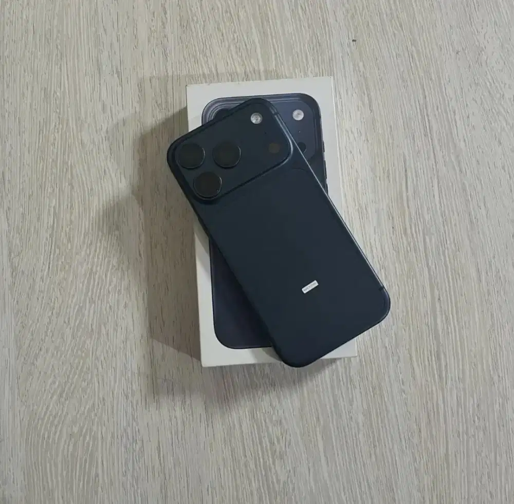 iPhone 17 Pro 256 GB iBox Garansi On