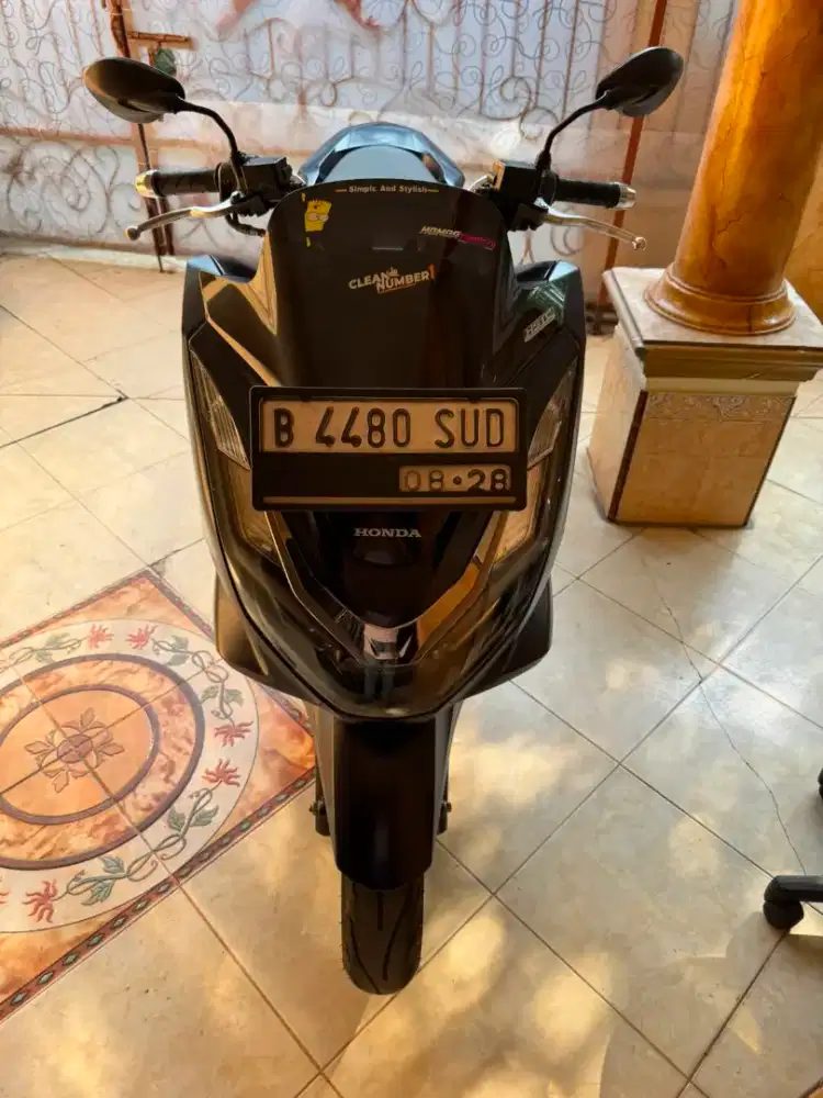 Honda PCX tahun 2023 TYPE tertinggi ABS HSTC
