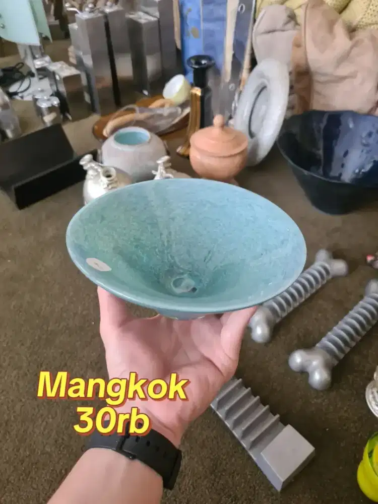 Mangkok hiasan kecil