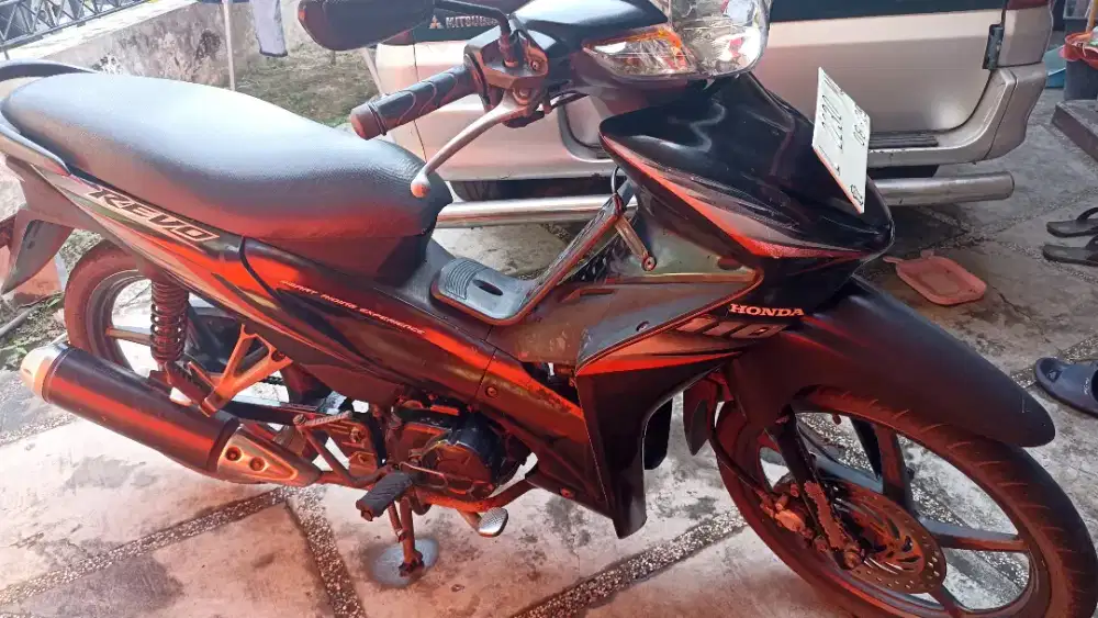 Honda Absolute Revo CW 2009 full orisinil