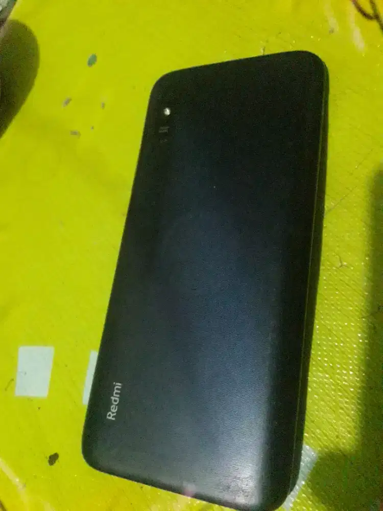 Hp redmi 9a.normal tinggal pake.batre irit