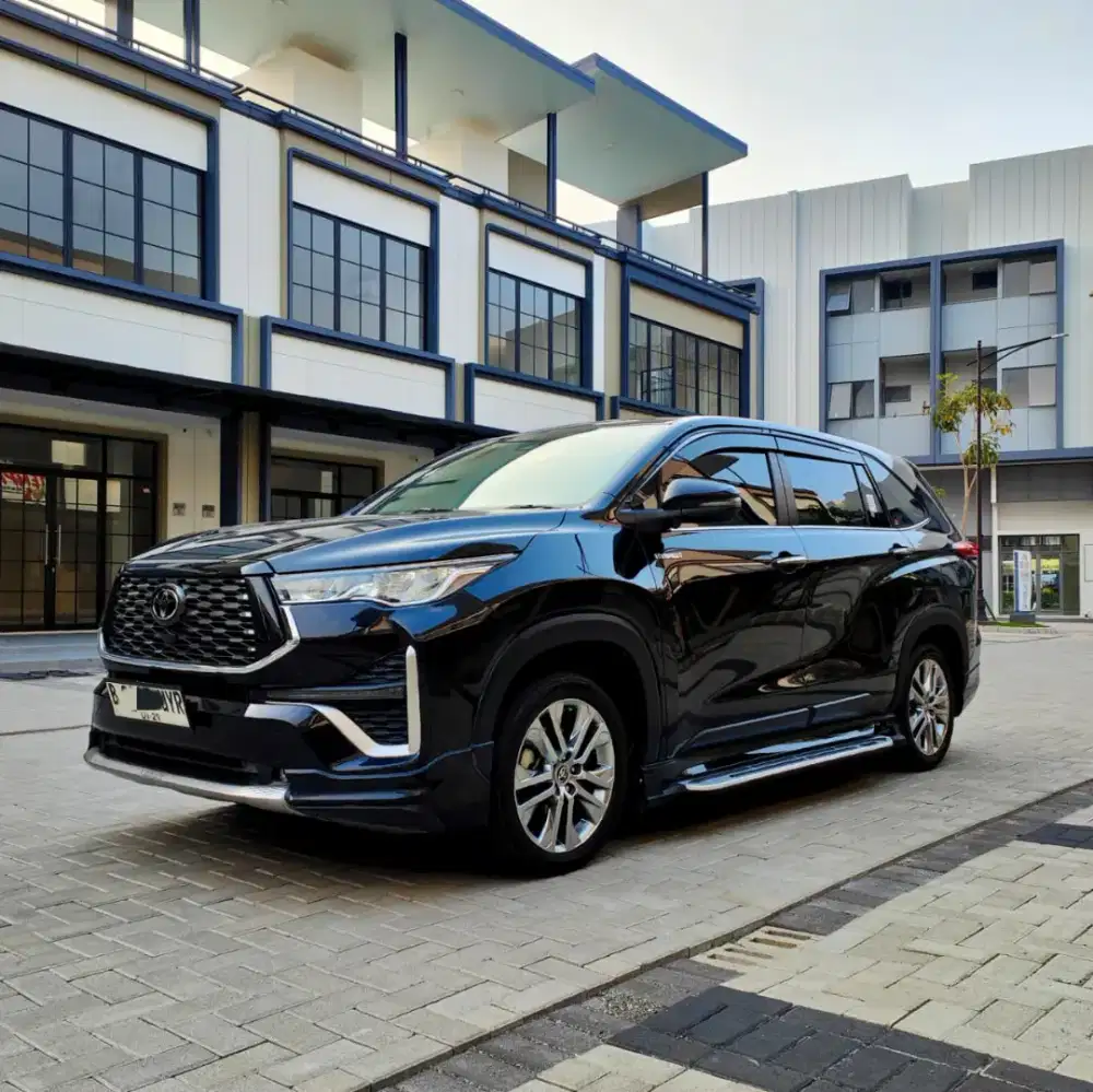 Toyota Innova Zenix Q Hybrid Modelista Matic 2024 Hitam