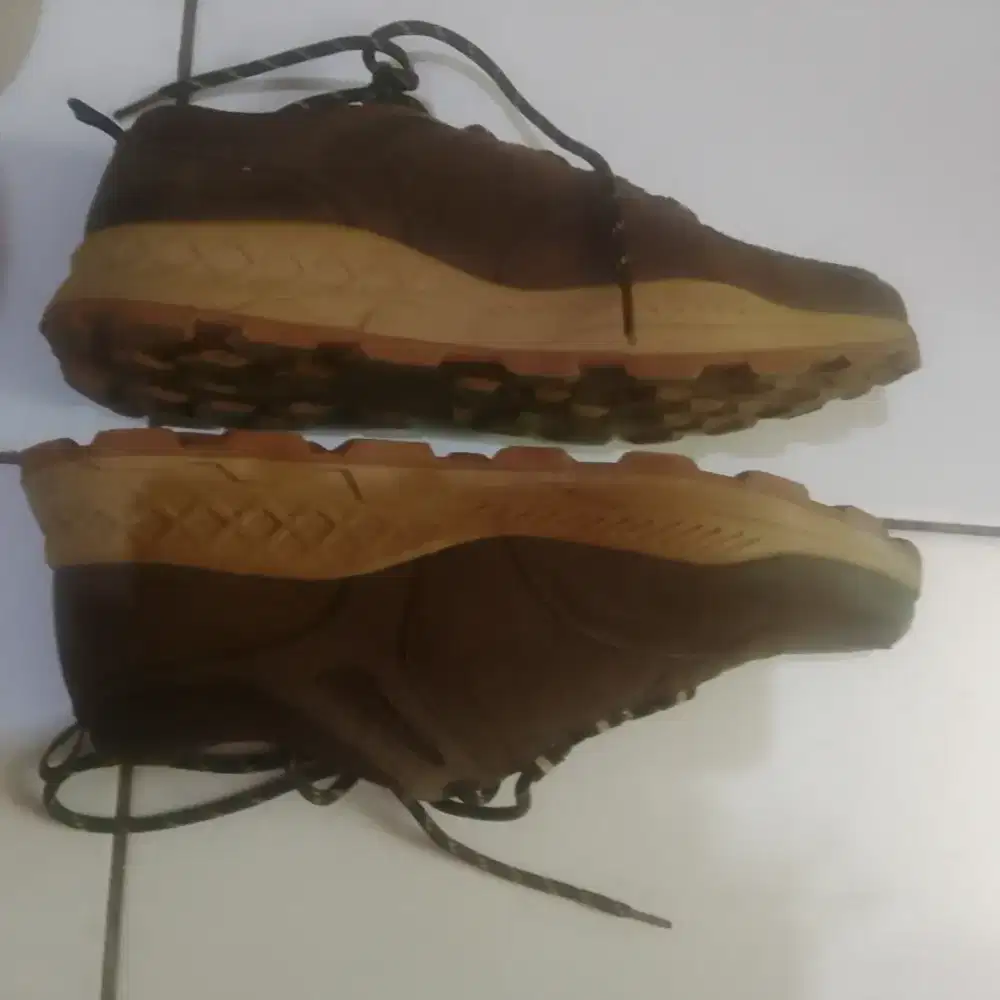 Sepatu kulit sepatu bucheeri asli murah seken mulus